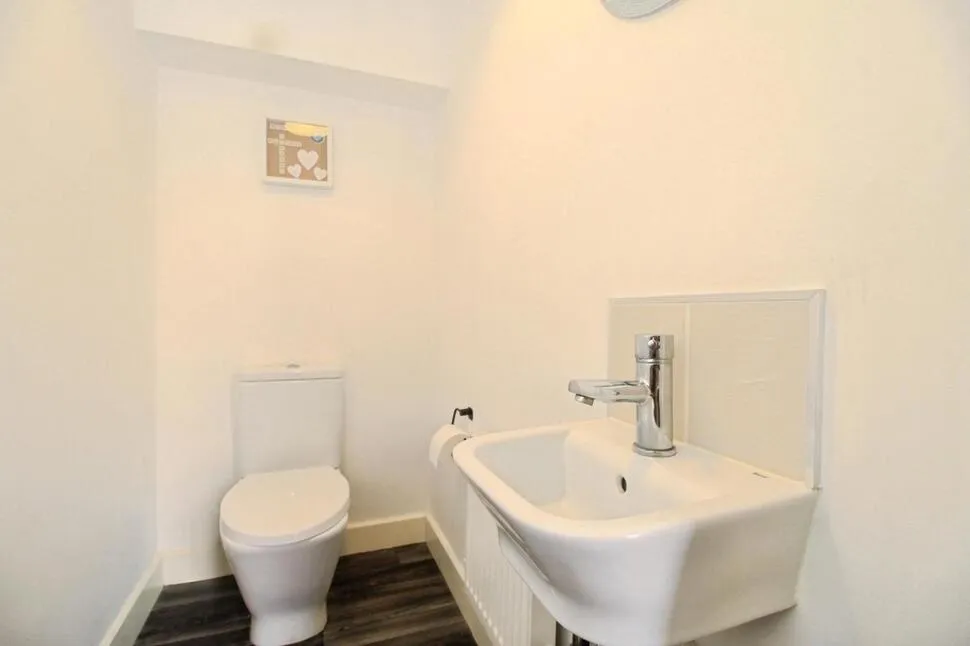 Old Farm Lane, Newbold Verdon, Leicestershire, LE9, photo 6