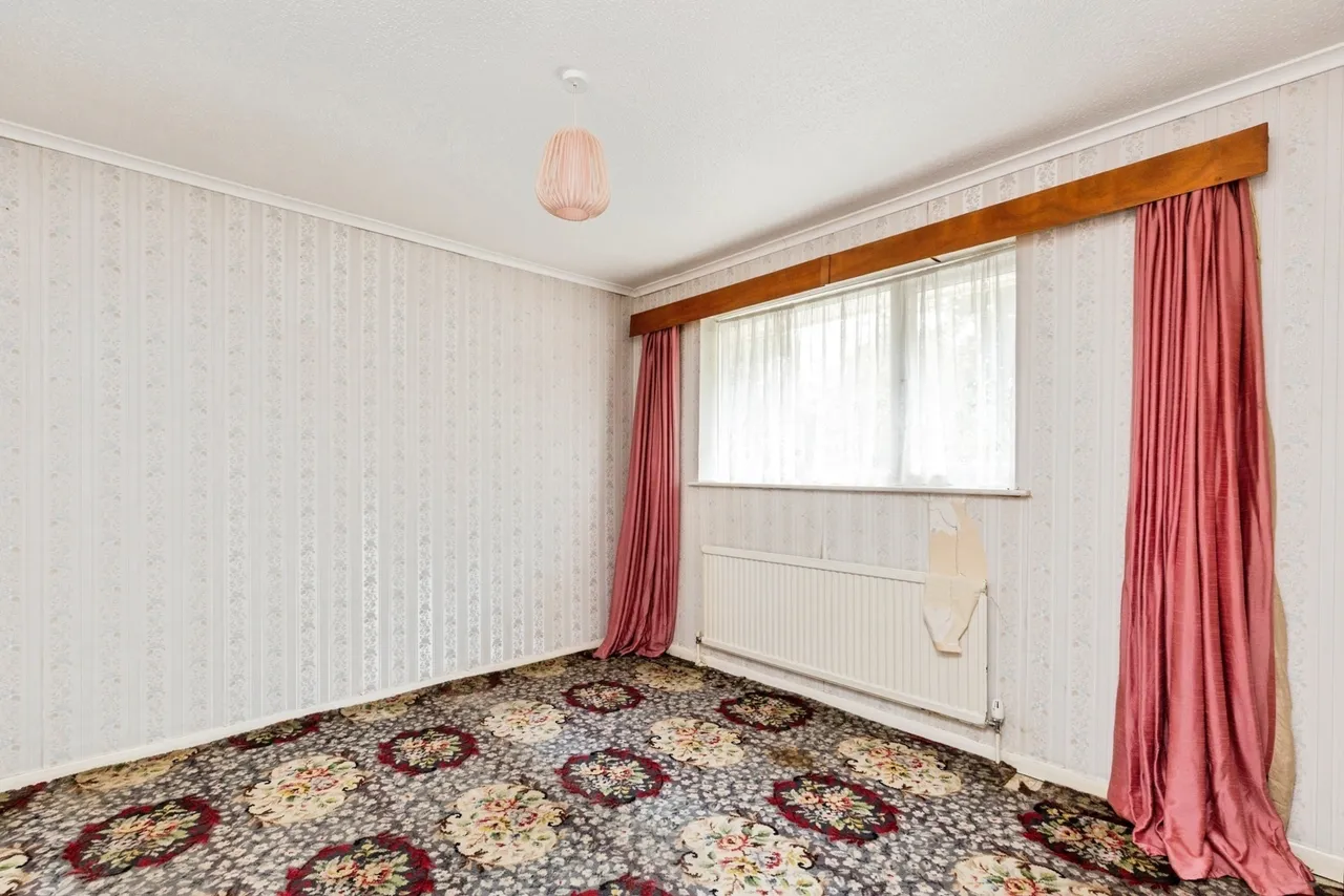 Beechwood, Southwater, RH13, photo 8