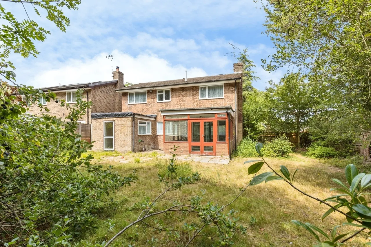 Beechwood, Southwater, RH13, photo 7