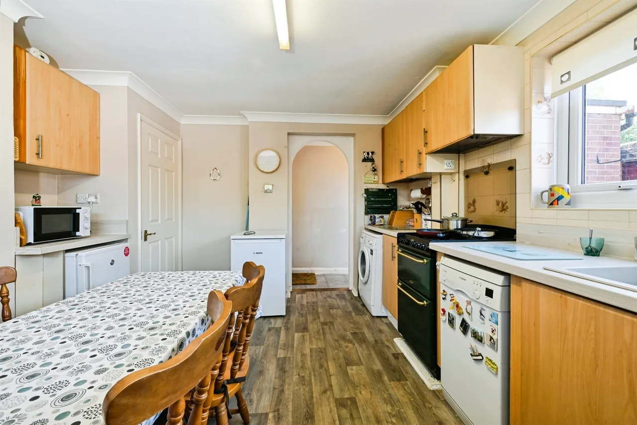 Broadmeer, Cotgrave, Nottingham, photo 4