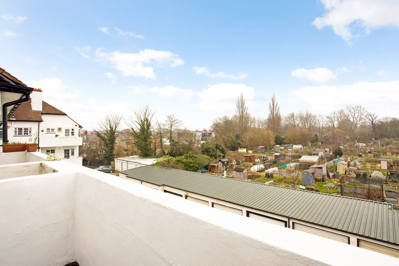 Chertsey Road, Twickenham, TW1, photo 4