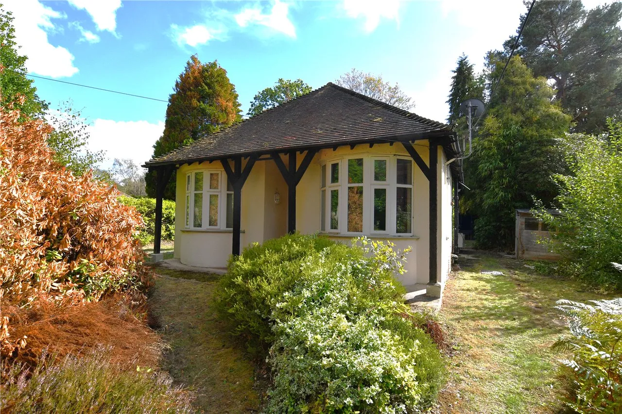 Forest Road, Hayley Green, Warfield, Bracknell, RG42, photo 2