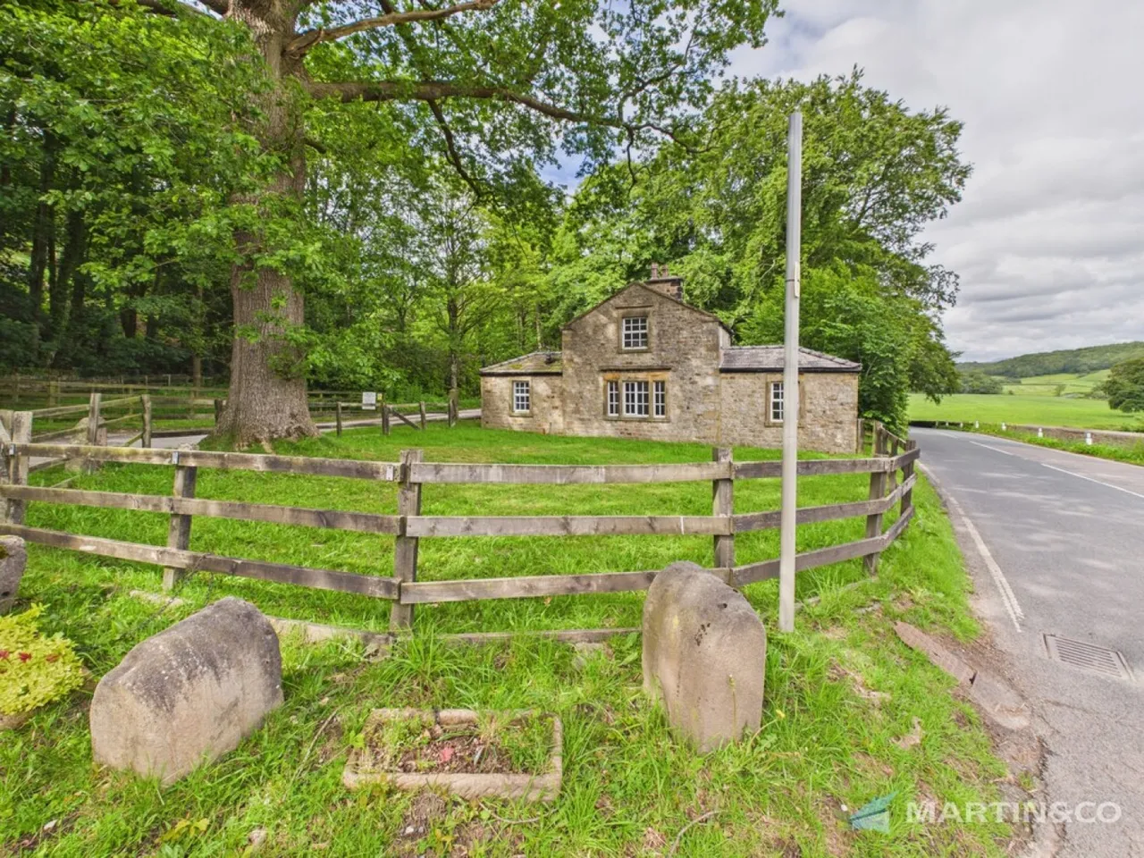 Quernmore Road, Quernmore, LA2, photo 9