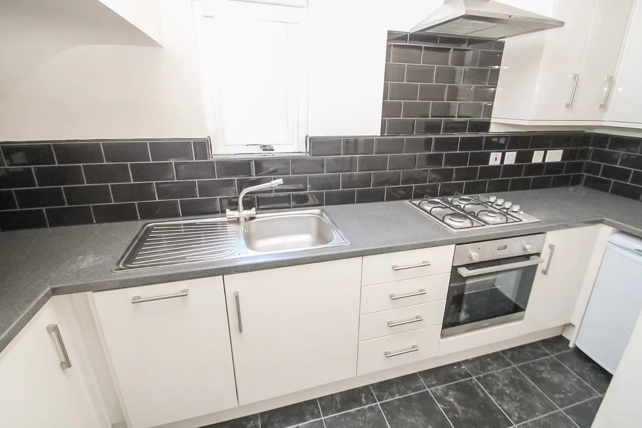 Clarendon Road, Leeds, LS2, photo 4