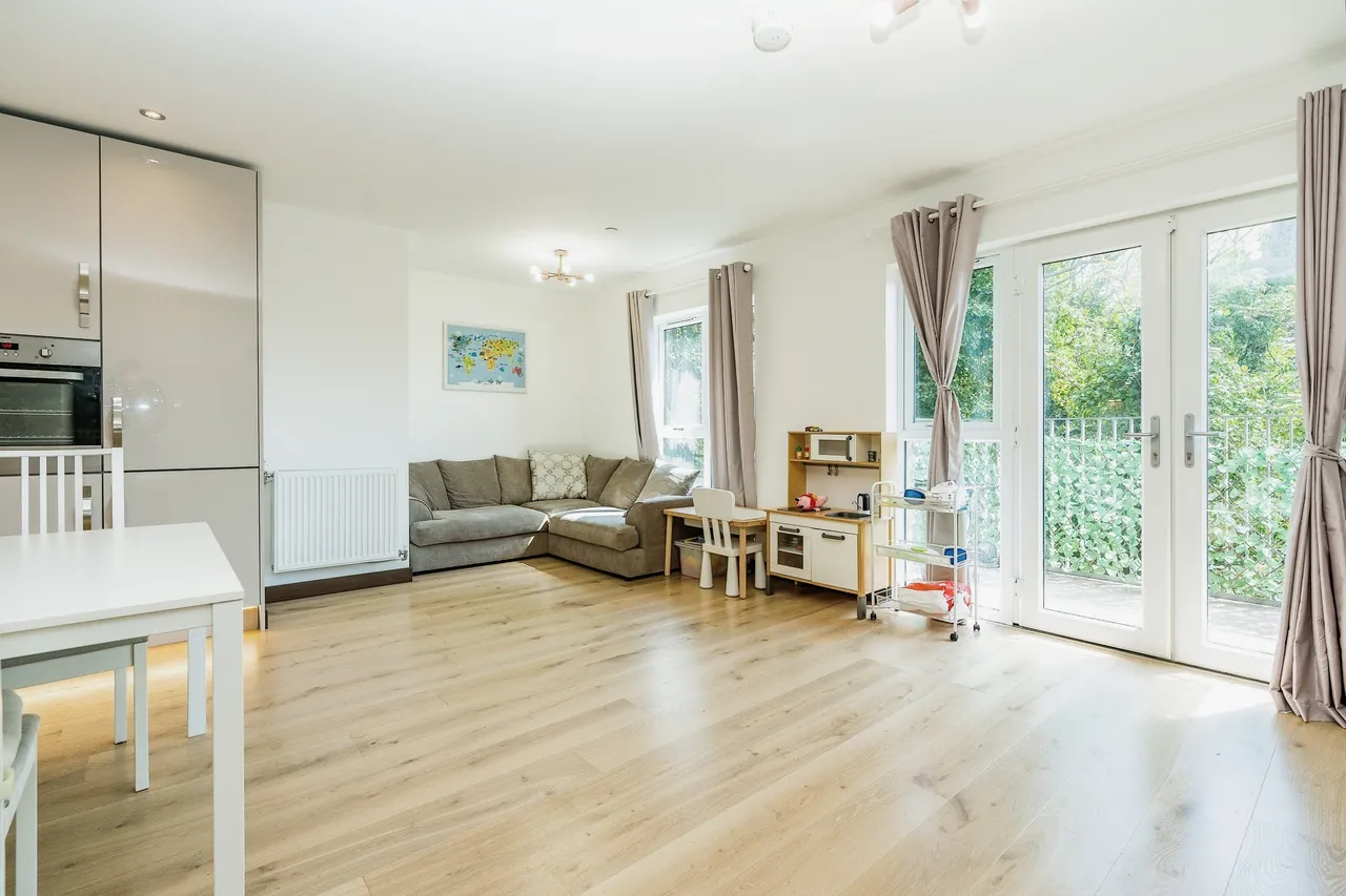 Rosalind Drive, Maidstone, ME14, photo 10