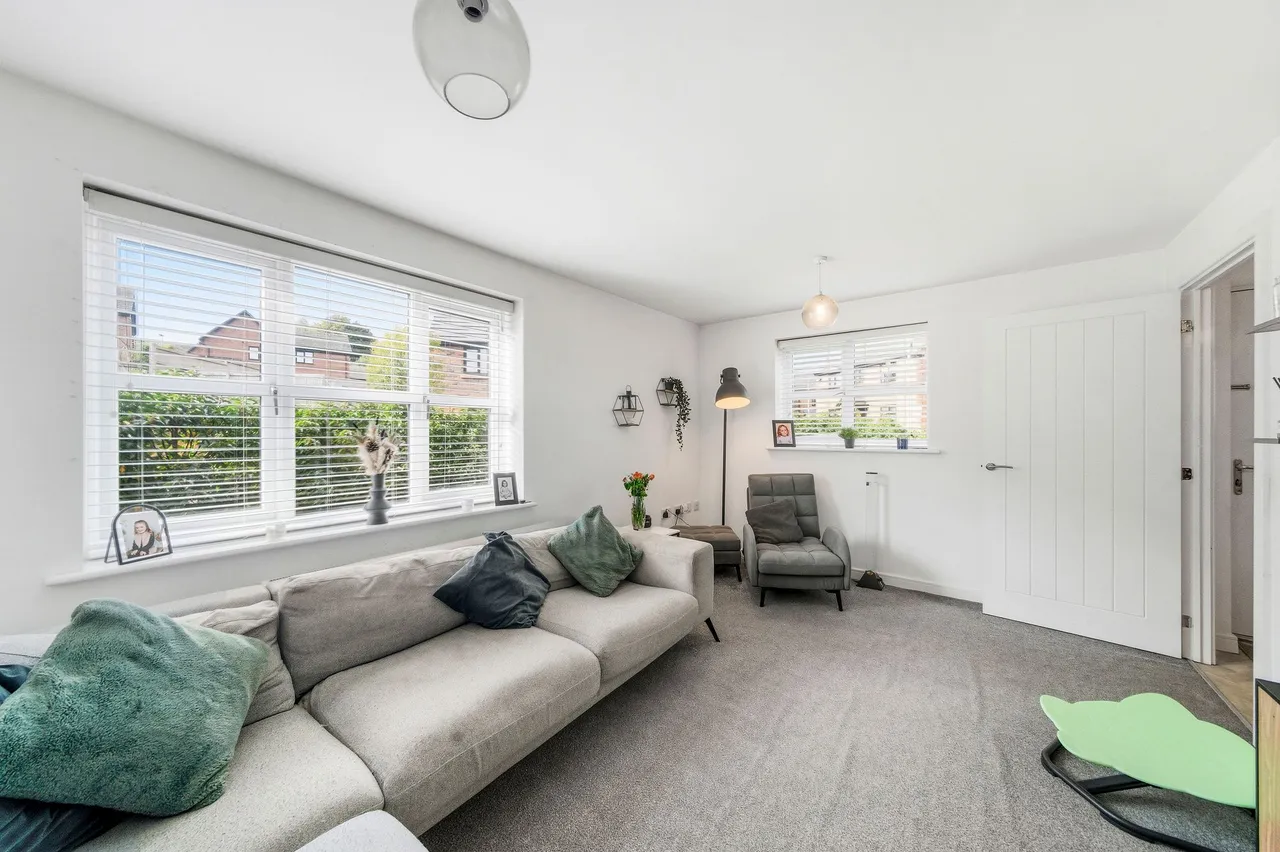 Hilldale, Ashton-In-Makerfield, Wigan, WN4 0AJ, photo 6