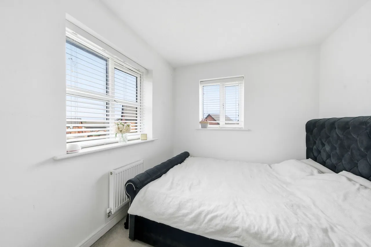 Hilldale, Ashton-In-Makerfield, Wigan, WN4 0AJ, photo 4