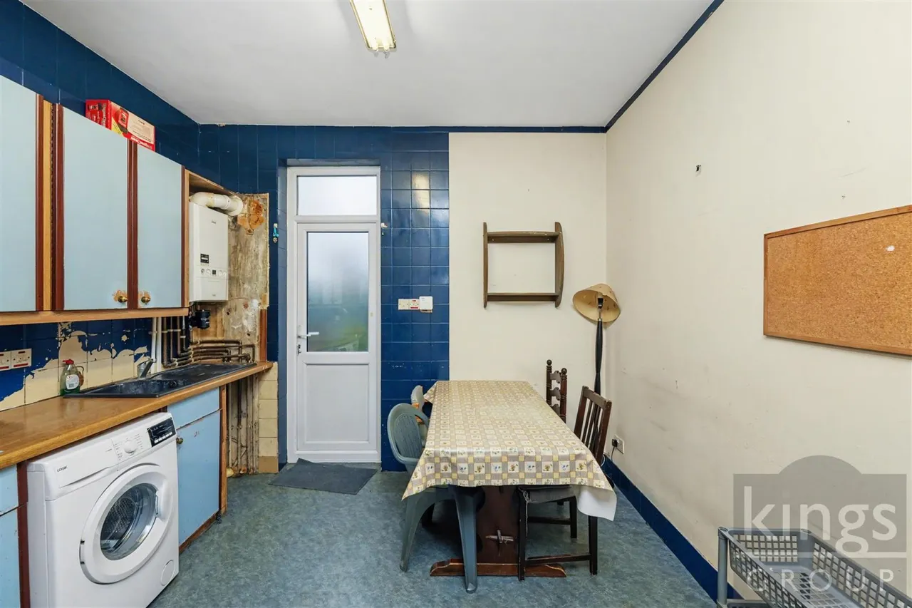 Whymark Avenue, Wood Green, photo 6