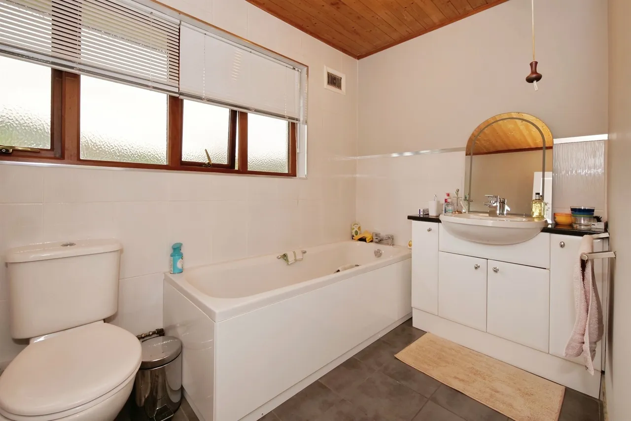 Waun Bant Road, Bridgend, CF33, photo 3