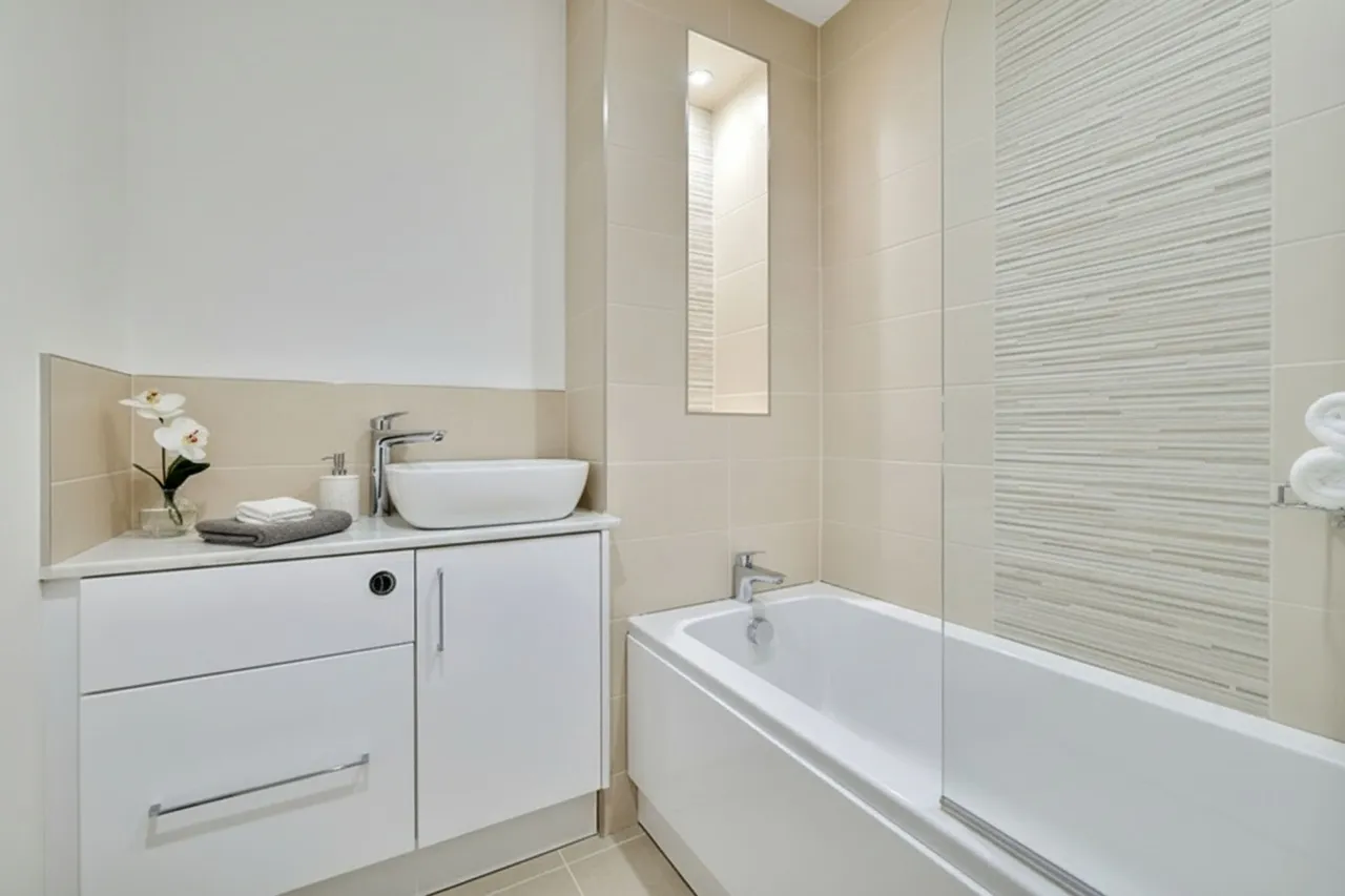 2 Heather Norgrove Place, Ansley, Nuneaton, CV10, photo 8