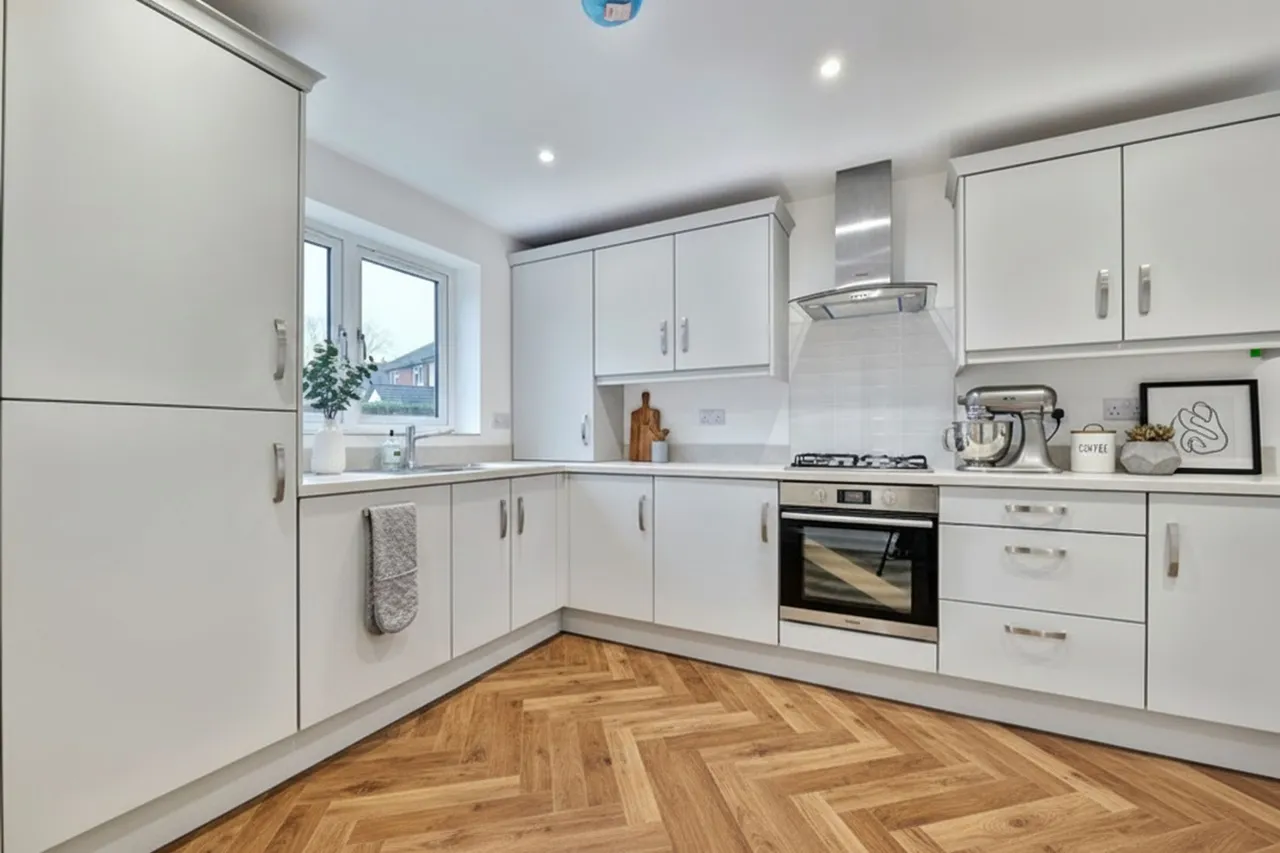2 Heather Norgrove Place, Ansley, Nuneaton, CV10, photo 5