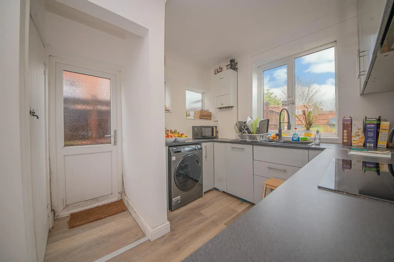 Nightingale Avenue, Eastleigh, SO50 9JS, photo 7
