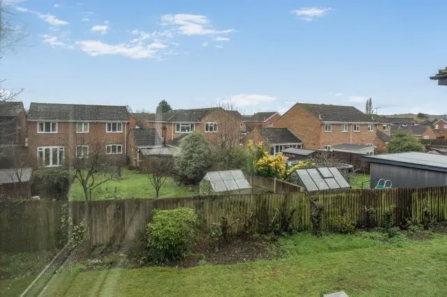 Ferndale Court, Thatcham, RG19, photo 19