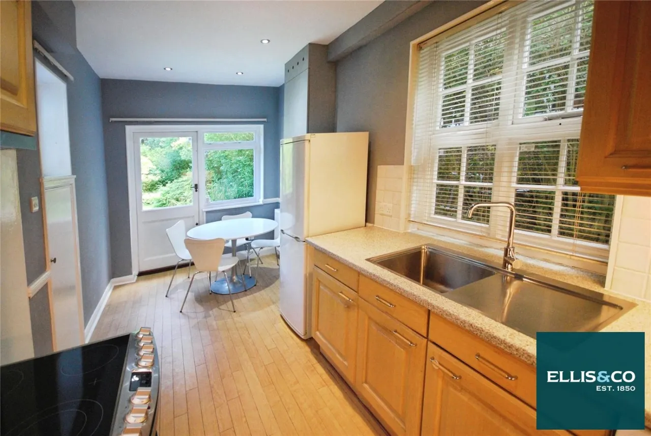 Oakwood Road, Hampstead Garden Suburb, NW11, photo 12