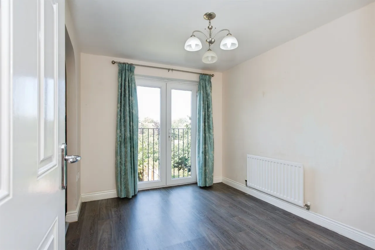Merivale Way, Ely, photo 6