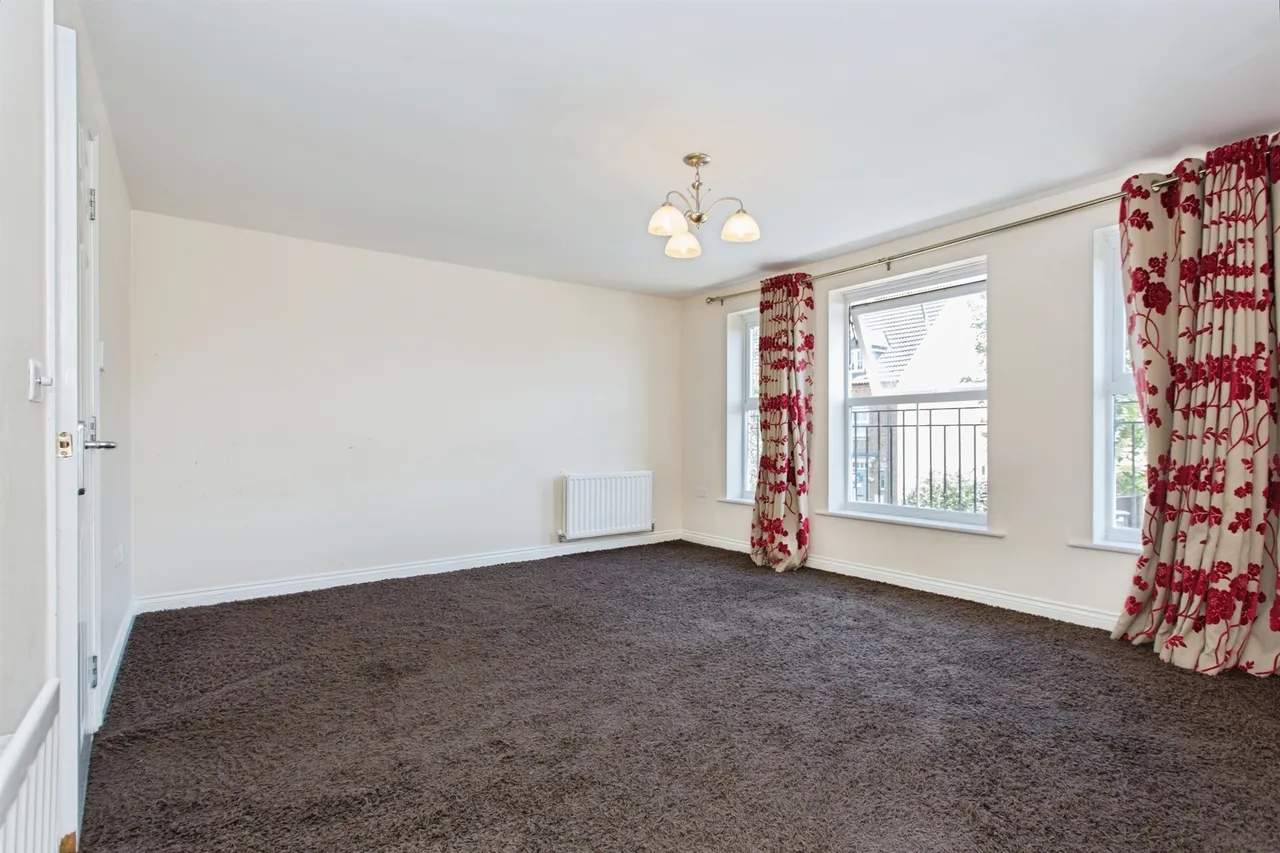 Merivale Way, Ely, photo 5