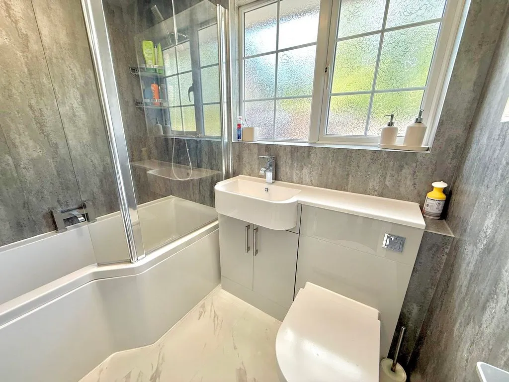 Bowland Crescent, Dunstable LU6 3QD, photo 15