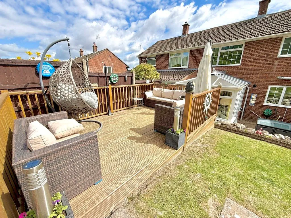 Bowland Crescent, Dunstable LU6 3QD, photo 16