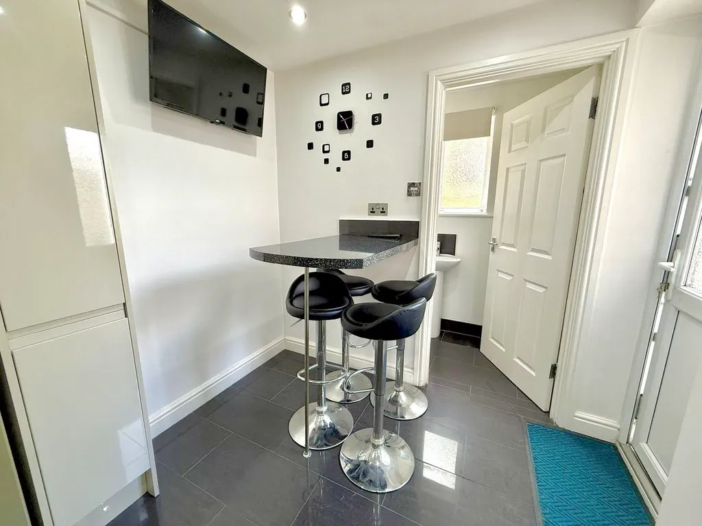 Bowland Crescent, Dunstable LU6 3QD, photo 9
