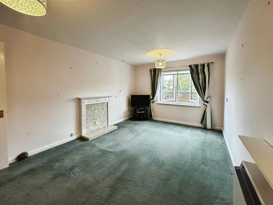 Headley Road East, Woodley, RG5, photo 5