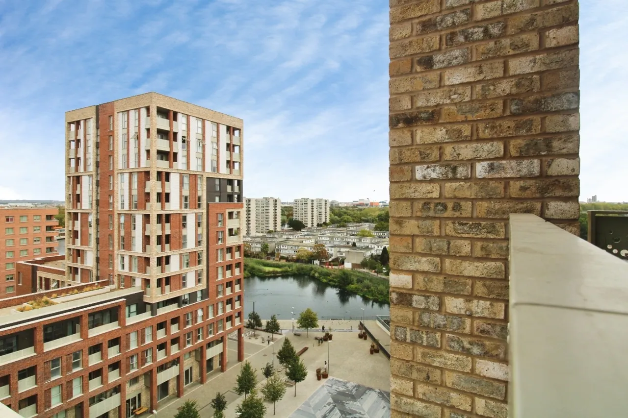 Kite Close, Abbey Wood, SE2, photo 18