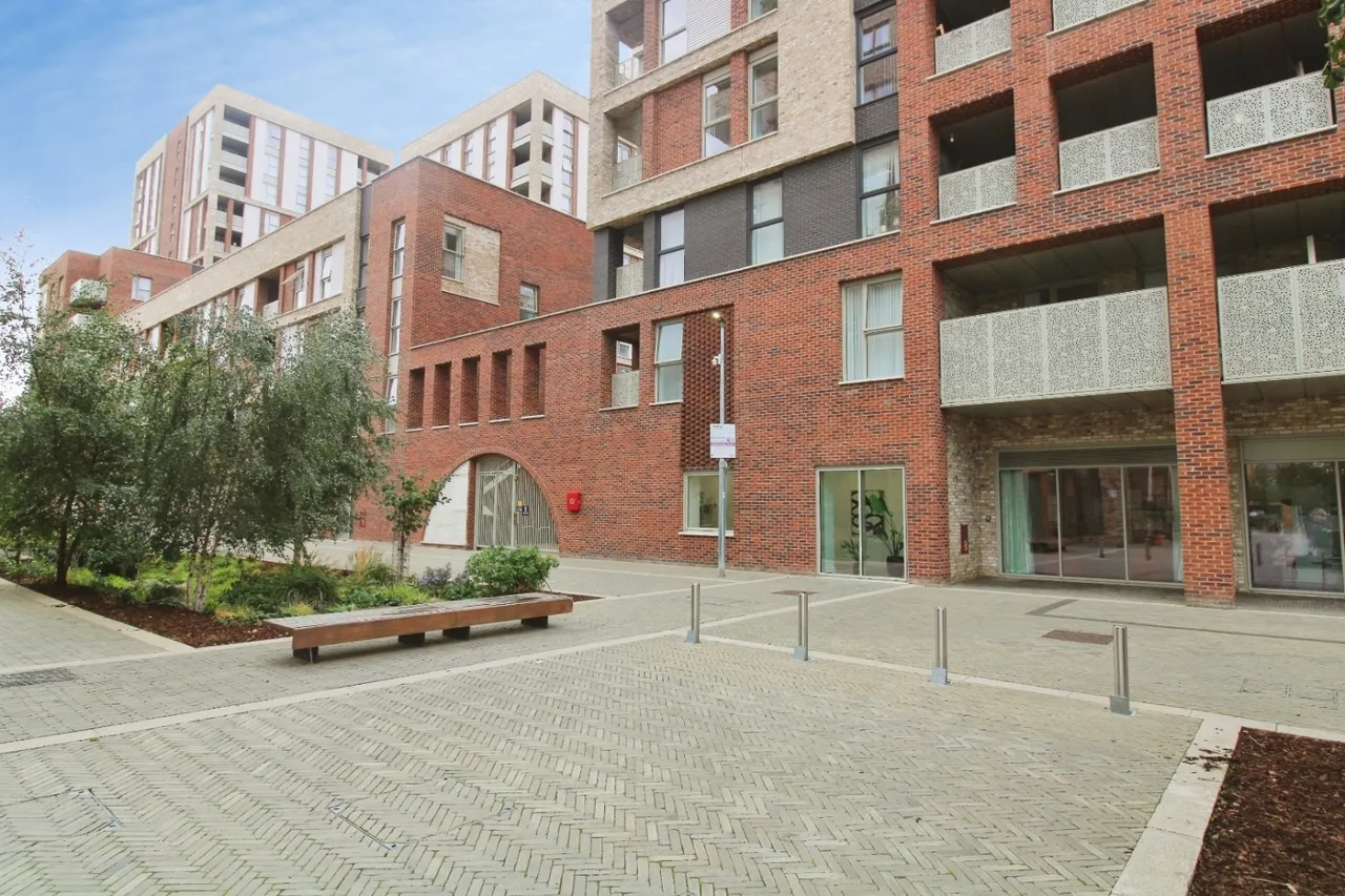 Kite Close, Abbey Wood, SE2, photo 22