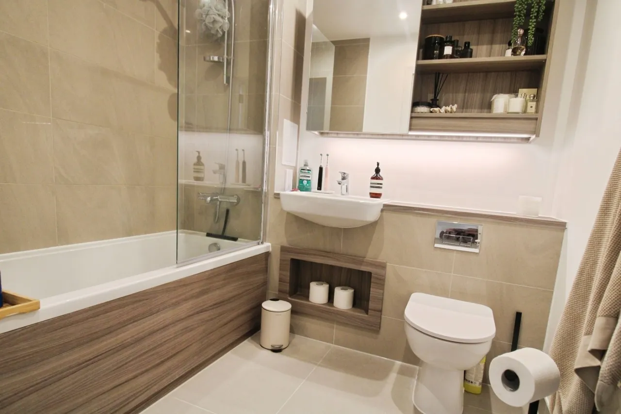 Kite Close, Abbey Wood, SE2, photo 32