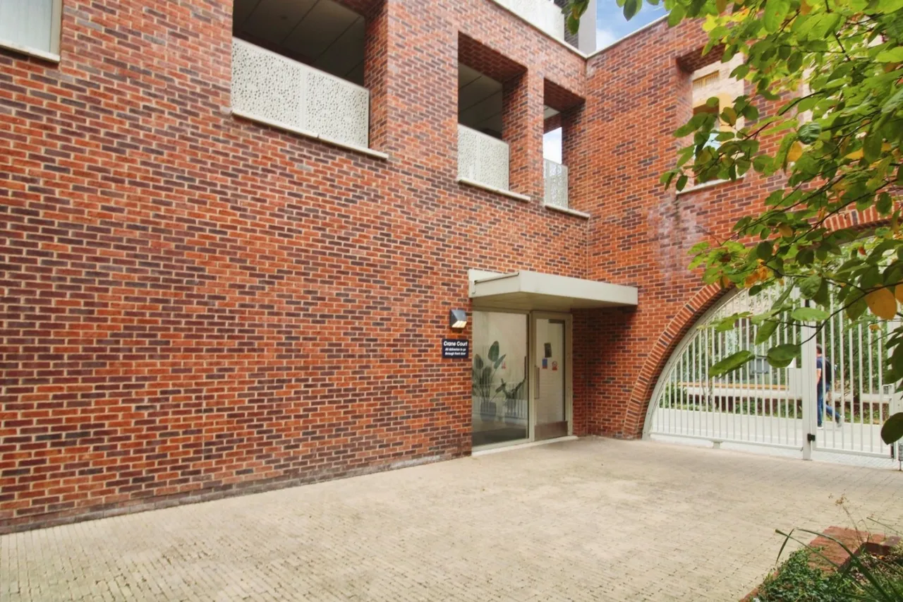 Kite Close, Abbey Wood, SE2, photo 29
