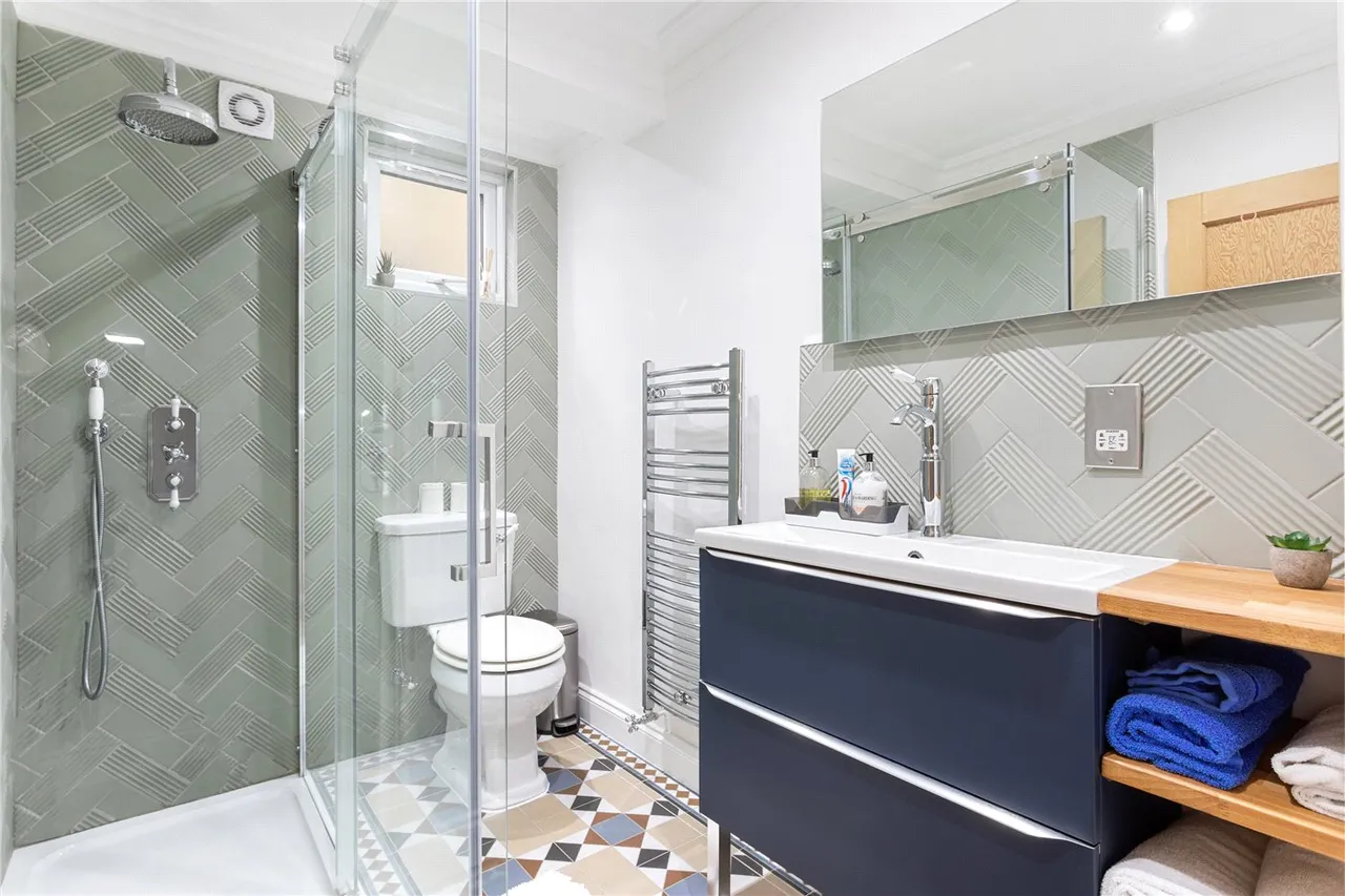 Byton Road, London, SW17, photo 4