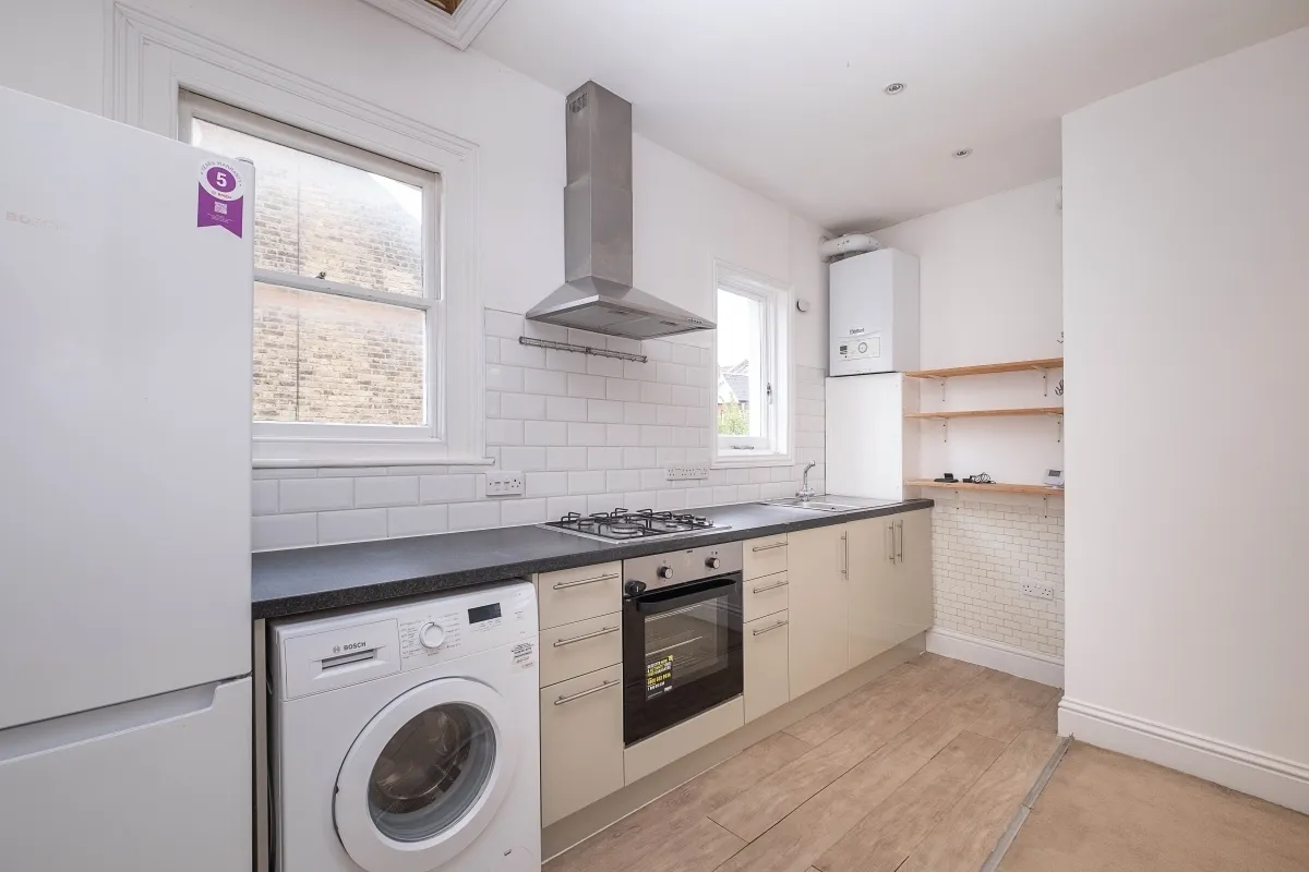 Replingham Road, London, SW18, photo 5