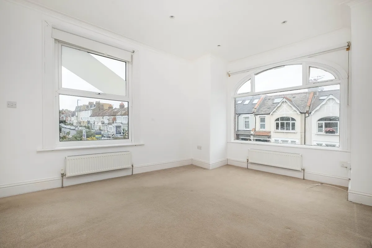 Replingham Road, London, SW18, photo 2