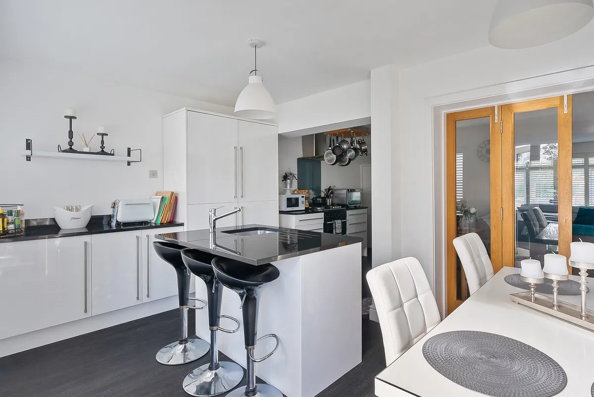 Sunbury-on-thames, TW16, photo 19