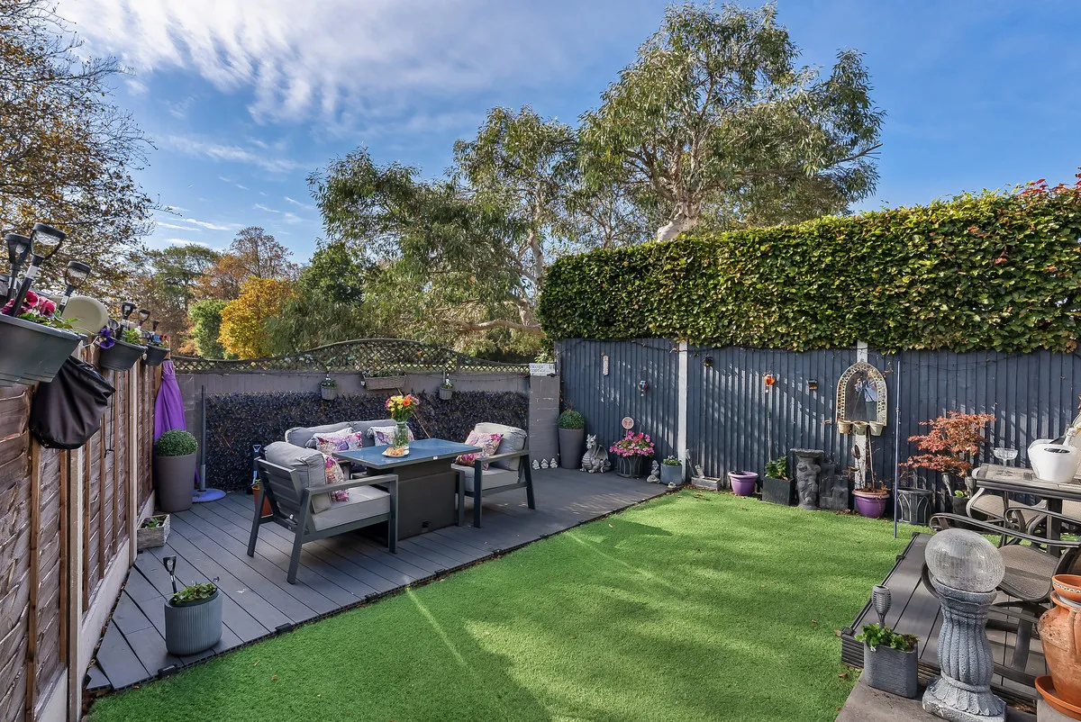 Sunbury-on-thames, TW16, photo 27