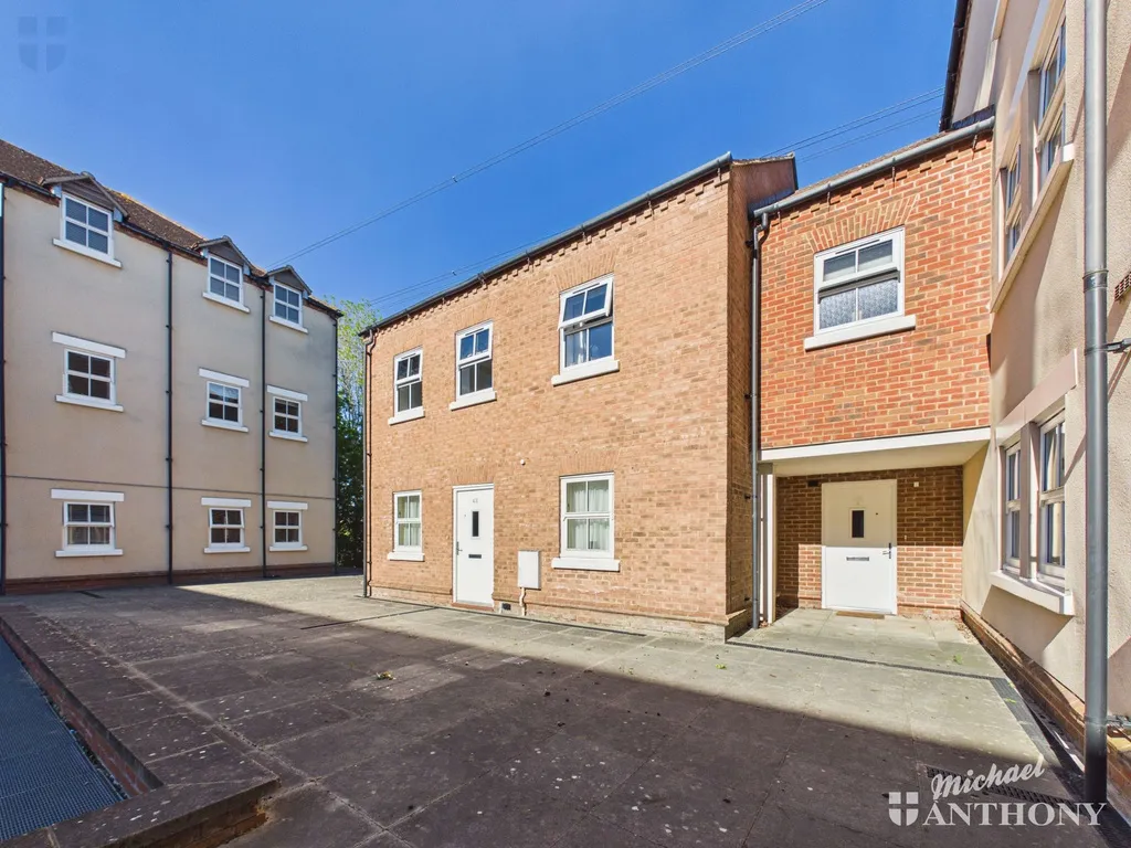 Pine Street, Aylesbury, HP19, photo 15