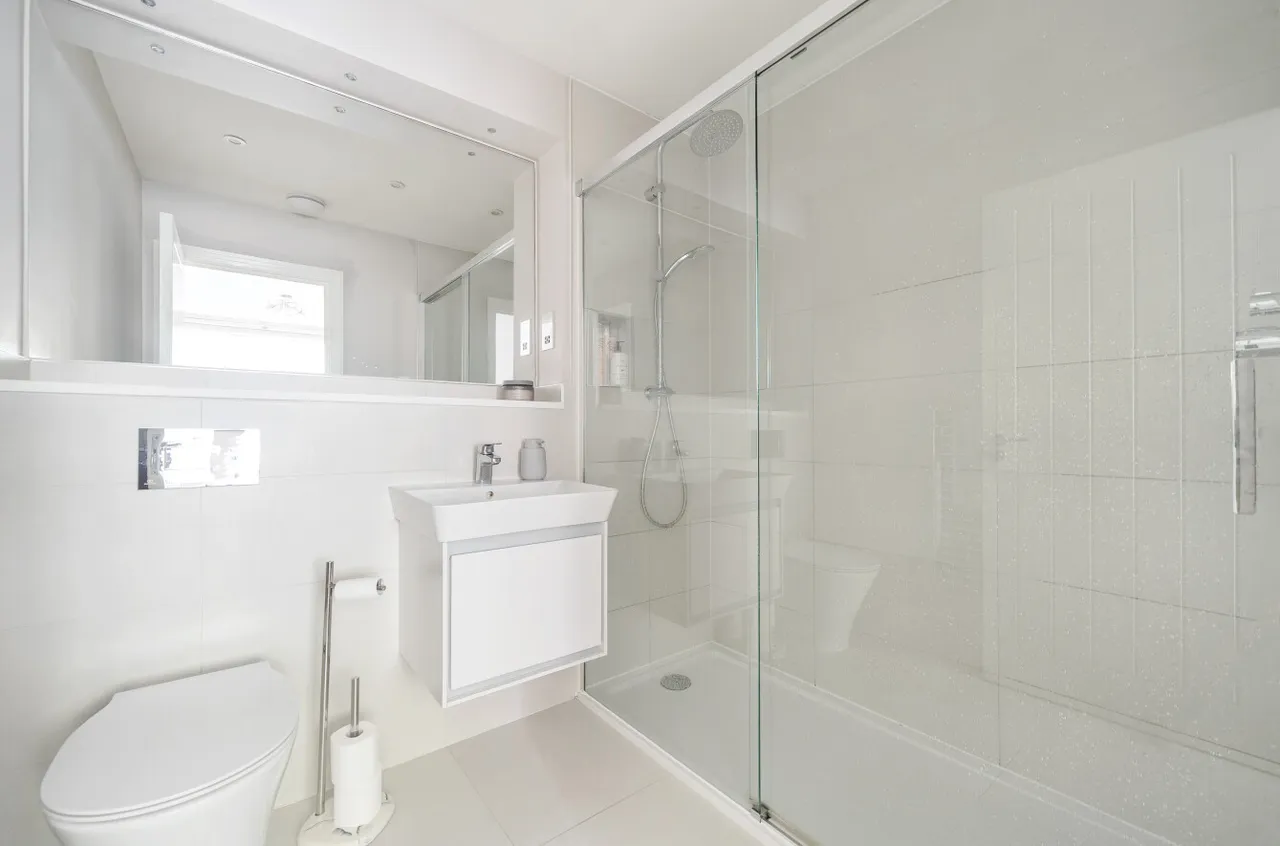 Croft Road, Godalming, GU7, photo 21