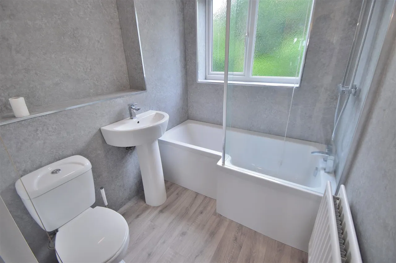 Field Lane, Oldswinford, Stourbridge, DY8 2JQ, photo 9