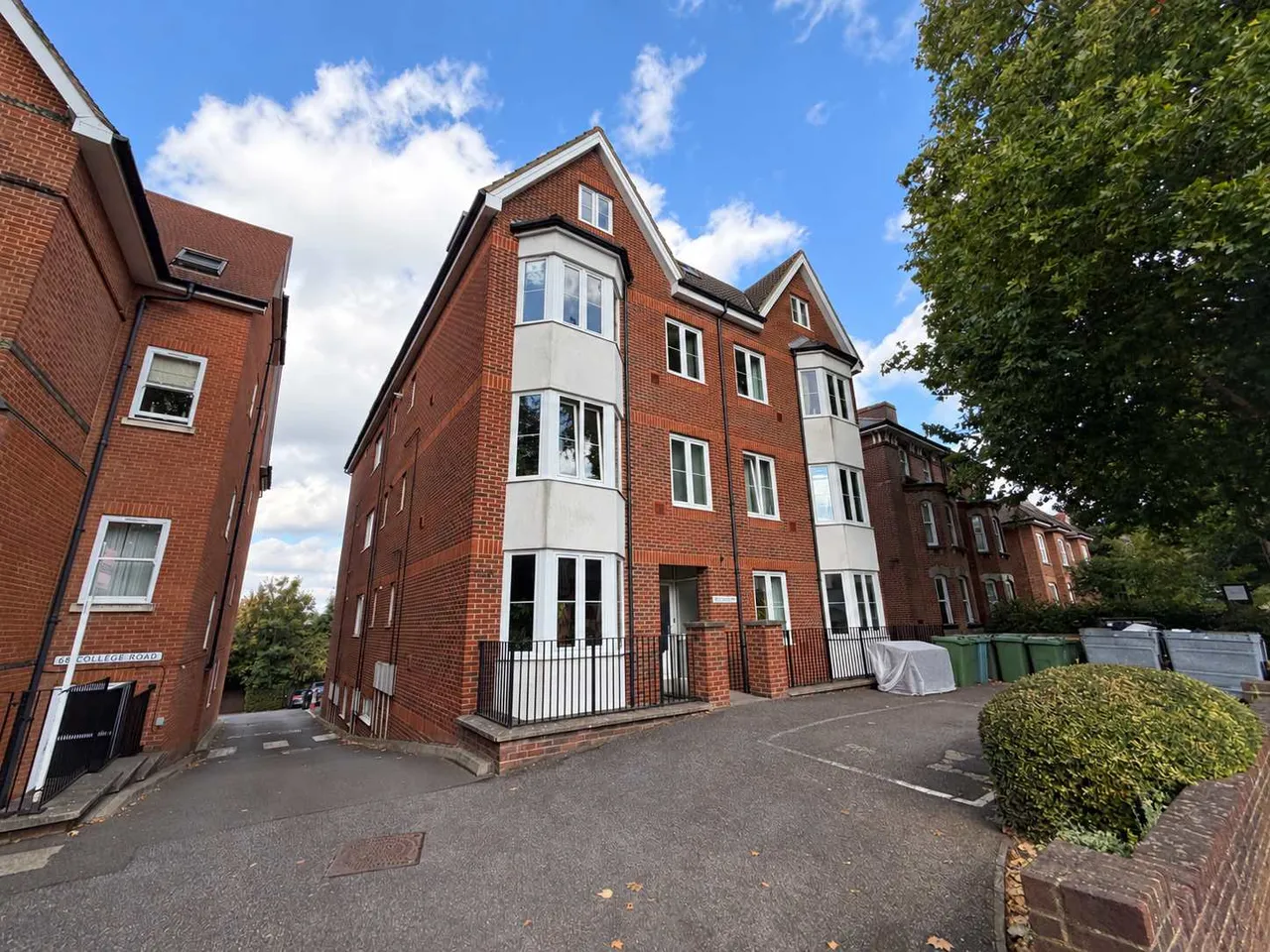2 bed flat to rent, College Road, Maidstone, ME15