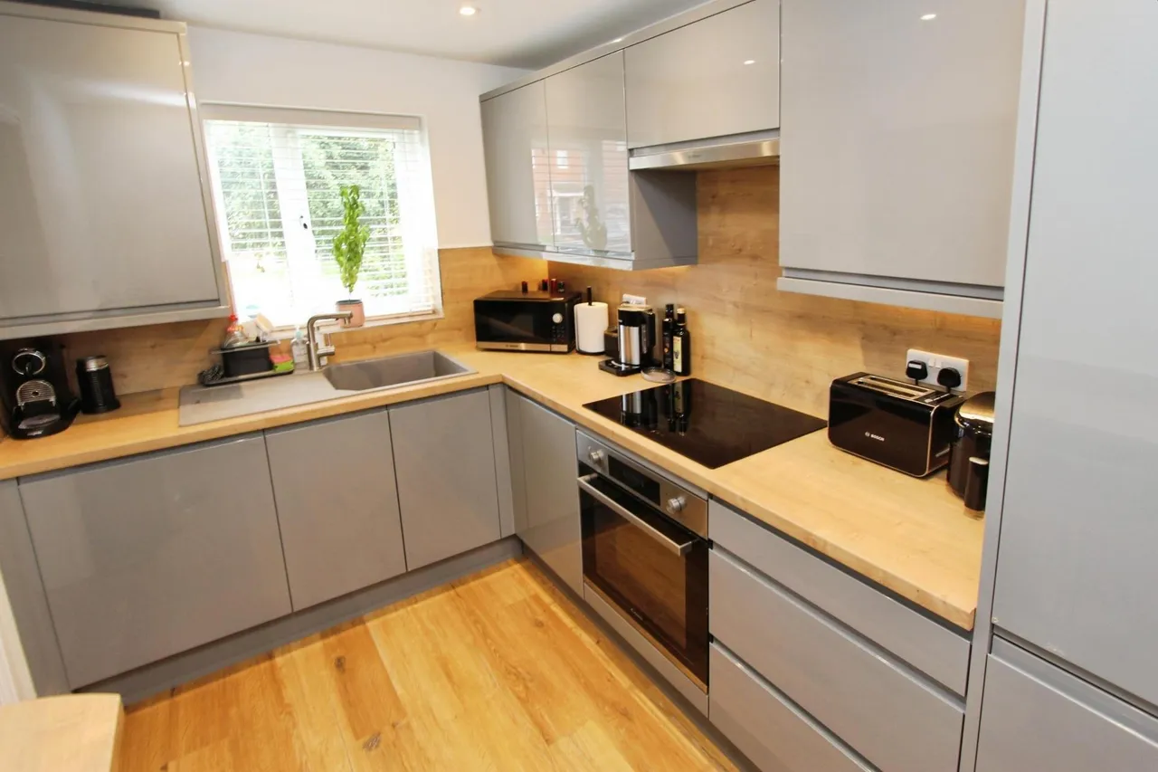 Fulwood Drive, Long Eaton, NG10, photo 5