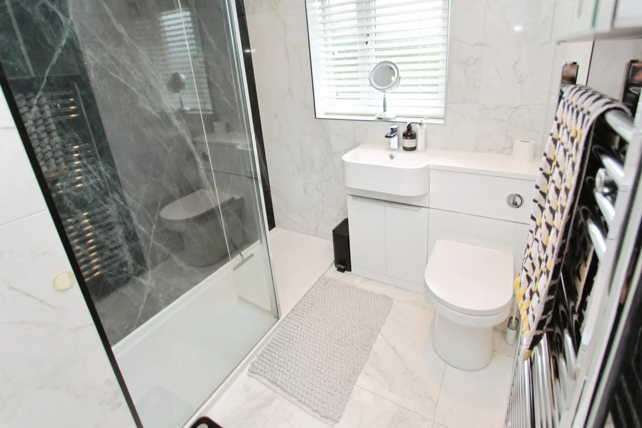 Fulwood Drive, Long Eaton, NG10, photo 11