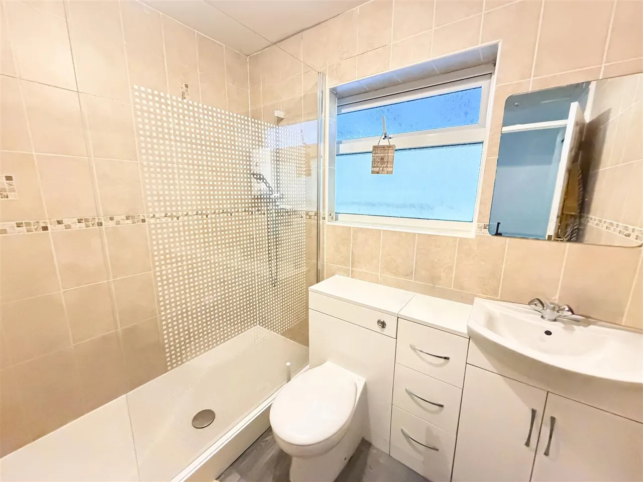 Swanley Close, Eastbourne, BN23 7JW, photo 11