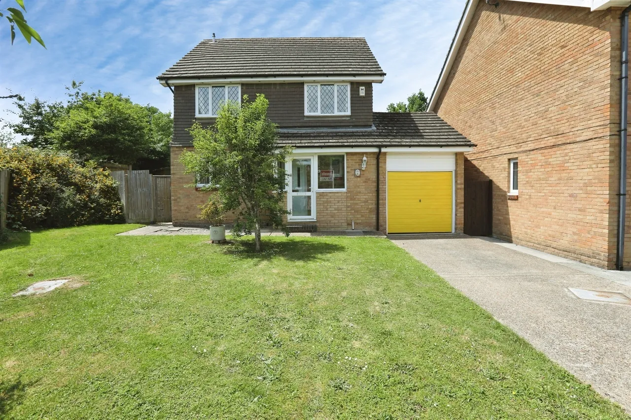 4 bed house for sale, St. Agnes Road, East Grinstead, RH19