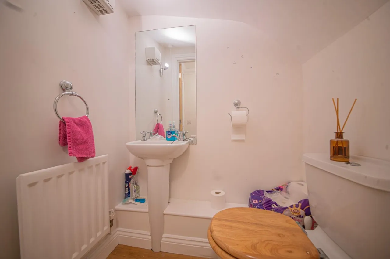 Causton Gardens, Eastleigh, Hampshire, SO50 9PJ, photo 8