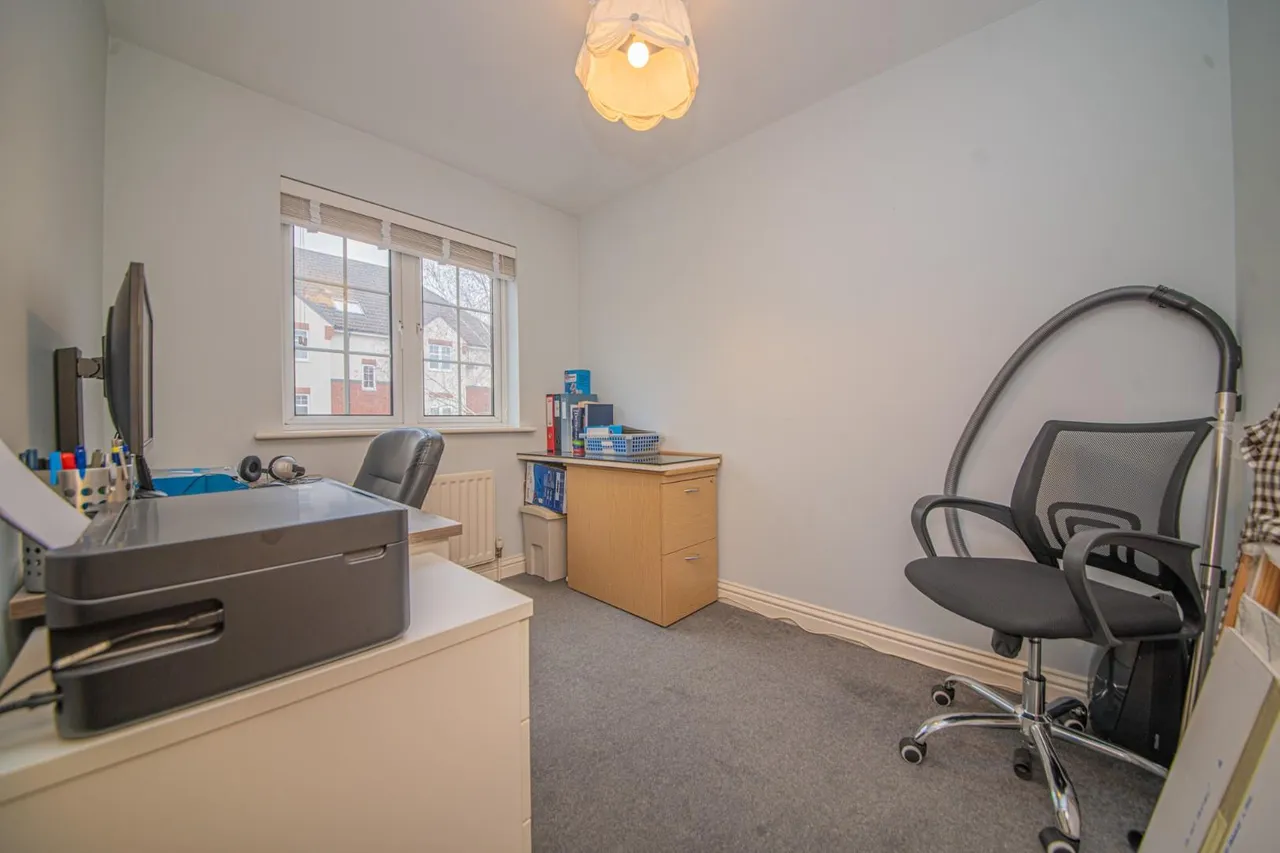 Causton Gardens, Eastleigh, Hampshire, SO50 9PJ, photo 11