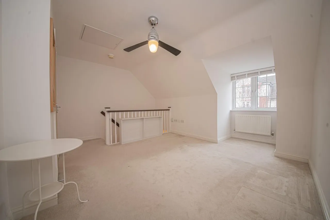 Causton Gardens, Eastleigh, Hampshire, SO50 9PJ, photo 13