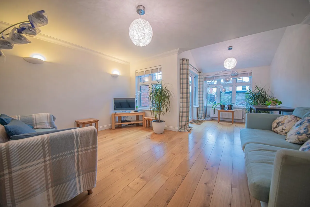 Causton Gardens, Eastleigh, Hampshire, SO50 9PJ, photo 4