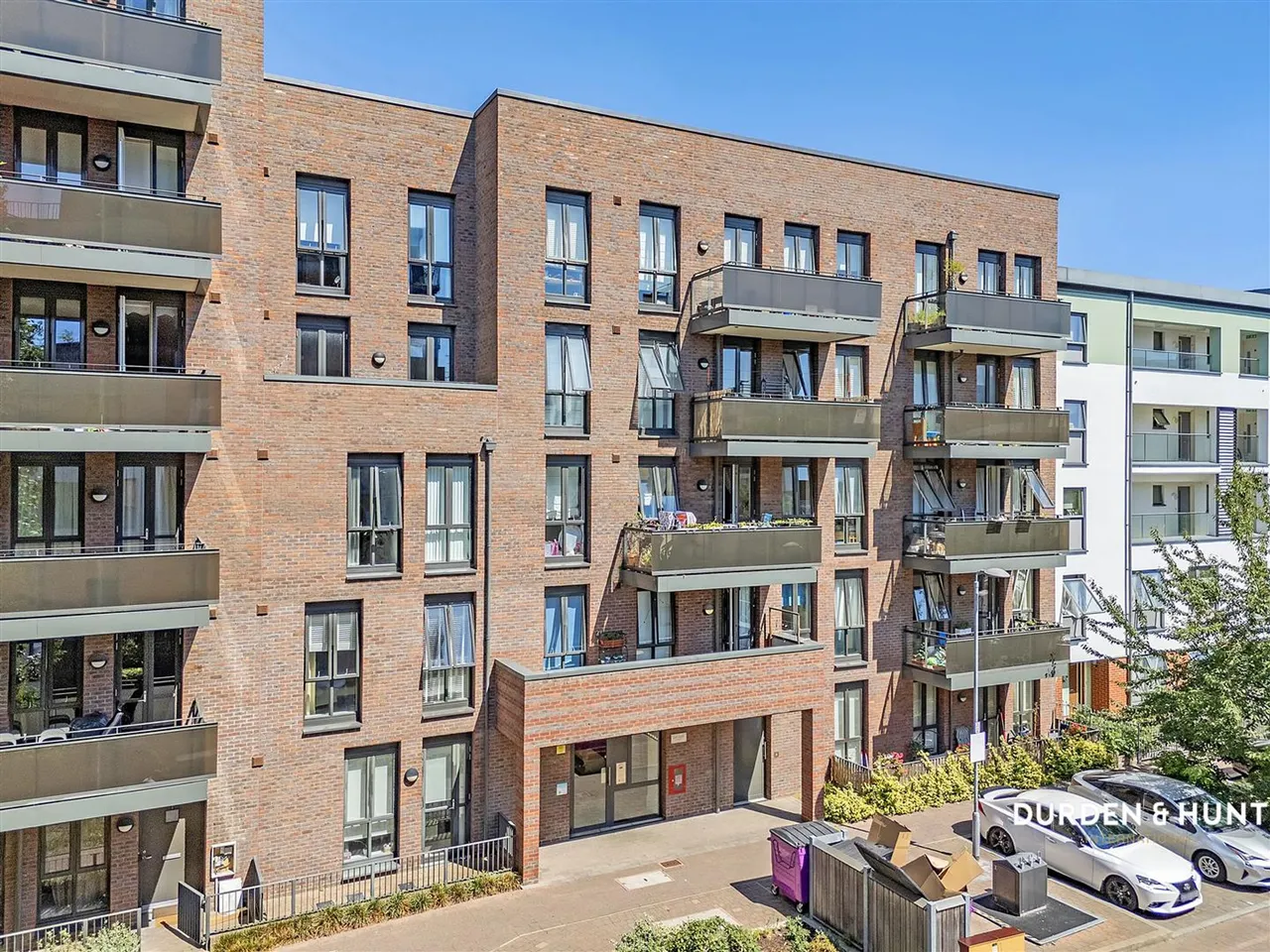 2 bed flat for sale, Geoff Cade Way, Bow, E3