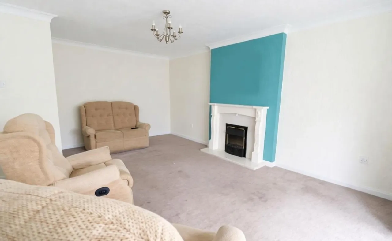 Johnstone Close, Telford, photo 3
