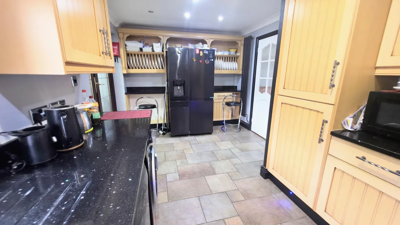 Trent, Tilbury, RM18, photo 8