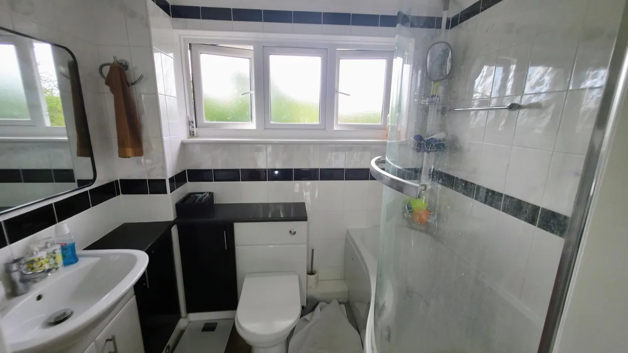 Trent, Tilbury, RM18, photo 13