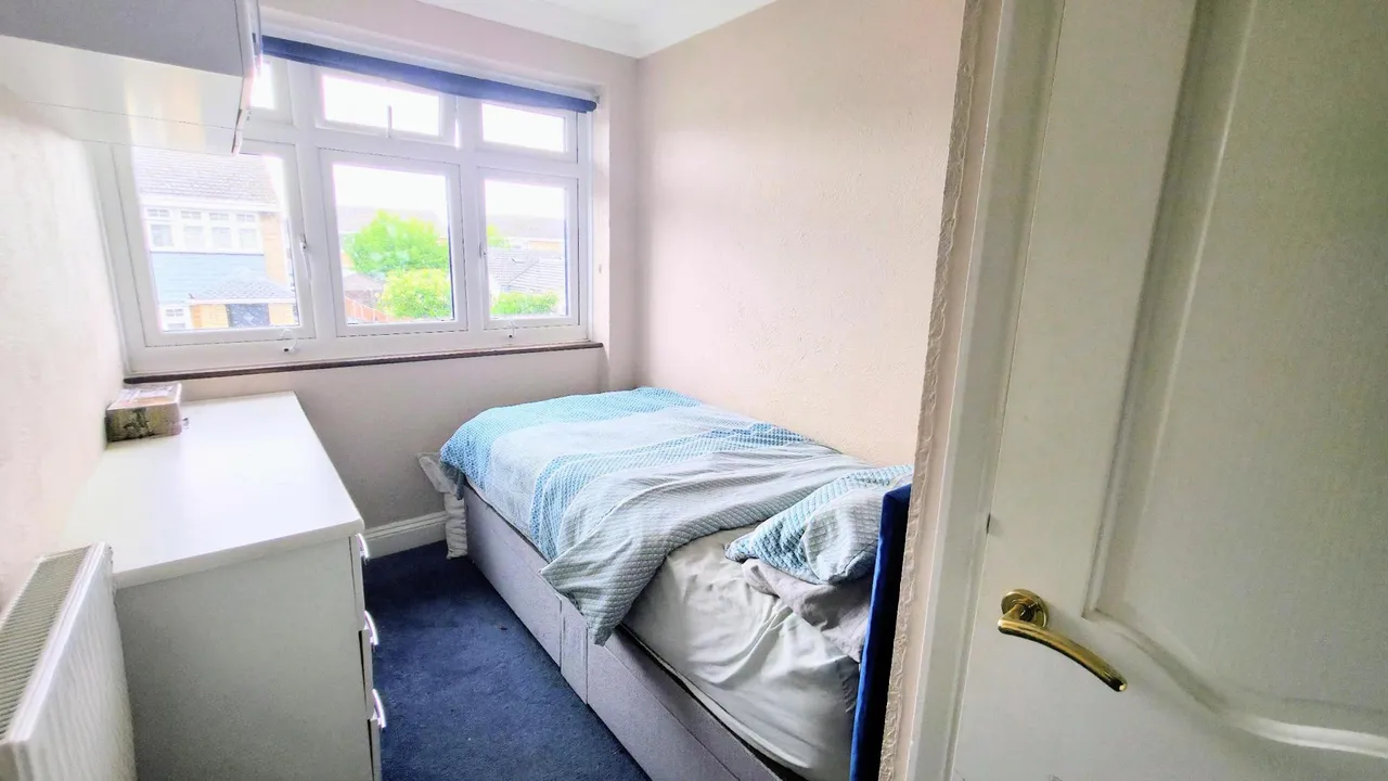 Trent, Tilbury, RM18, photo 12